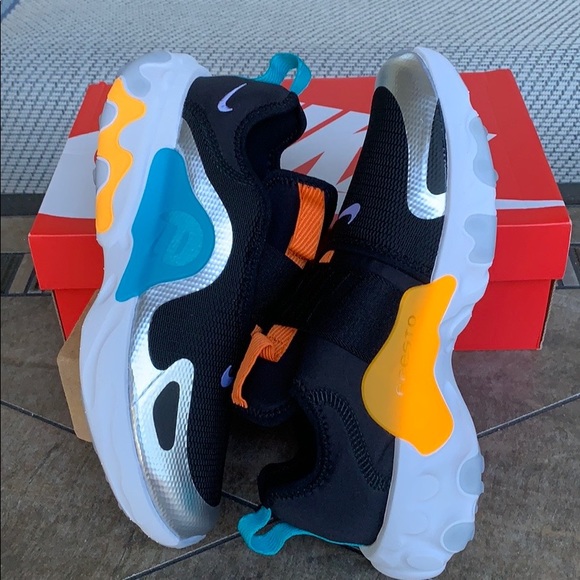 • NIKE REACT PRESTO EXTREME WMNS - Picture 10 of 16